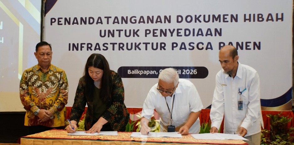 Pemkab Mahulu dan Bulog Teken Hibah Infrastruktur Pangan (foto taken by: Media Kaltim)